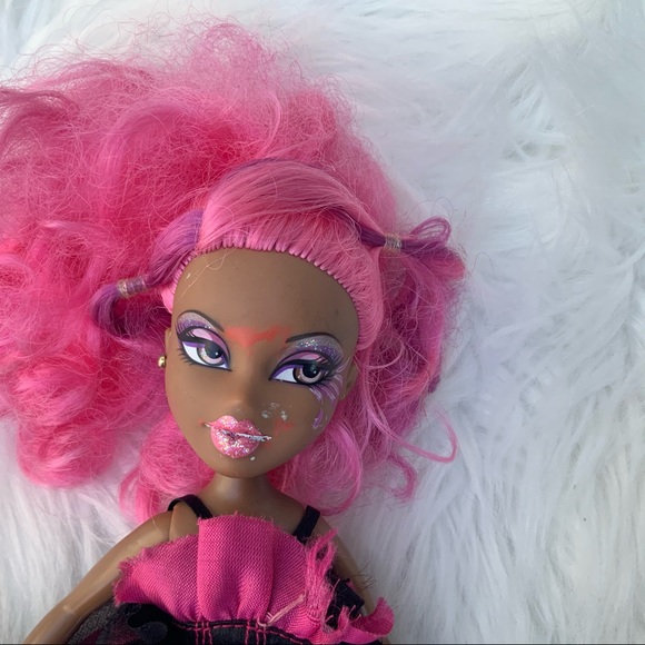 Vintage Bratz Doll for repurposed use Pink Hair
